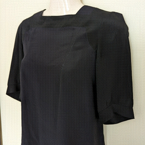 Marni square neck silk blend blouse short sleeve  38 small